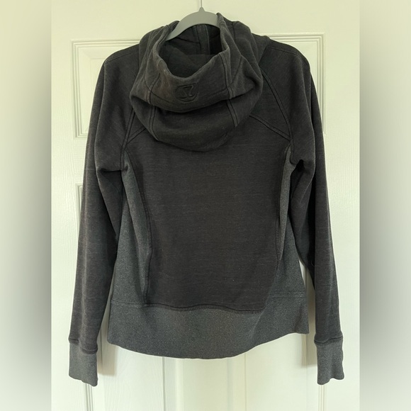 Two tone grey lulu lemon scuba sweater - Picture 7 of 7